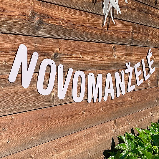 Svatební girlanda - NOVOMANŽELÉ - GR6001-02
