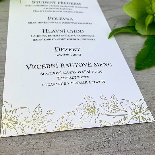 Svatební menu se zlatými květy